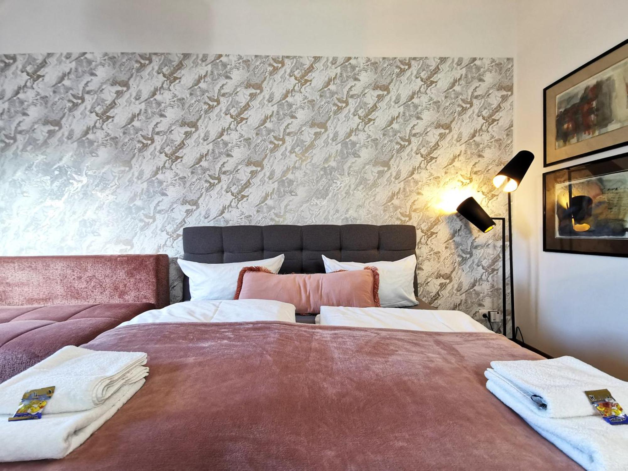 Bohnapartments Steigerwald - Natur In Der Stadt - Vollausstattung - Wlan - Gratis Parkplaetze Erfurt Luaran gambar